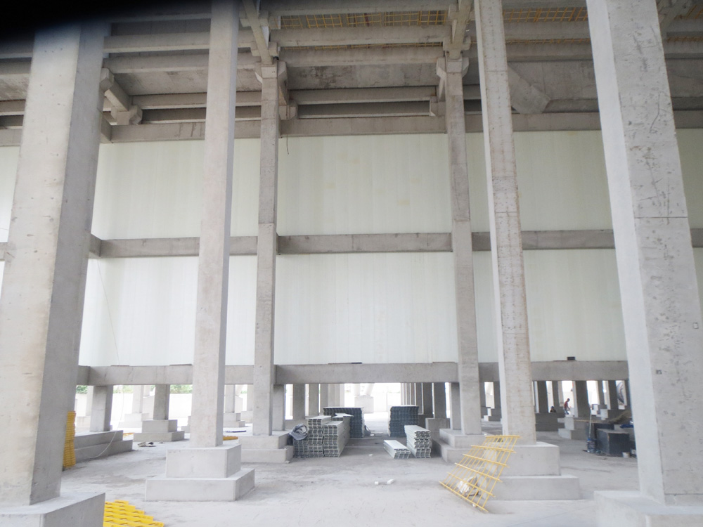 電廠(chǎng)冷卻塔玻璃鋼隔風(fēng)板的安裝